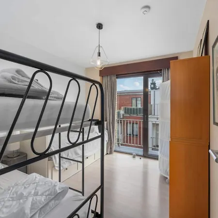 In With Sea Views Lejlighed *